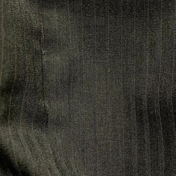 Kasper Drk Gray/Raspberry Pinstripe 2-pc Suit - Sz 14 - Picture 5 of 5